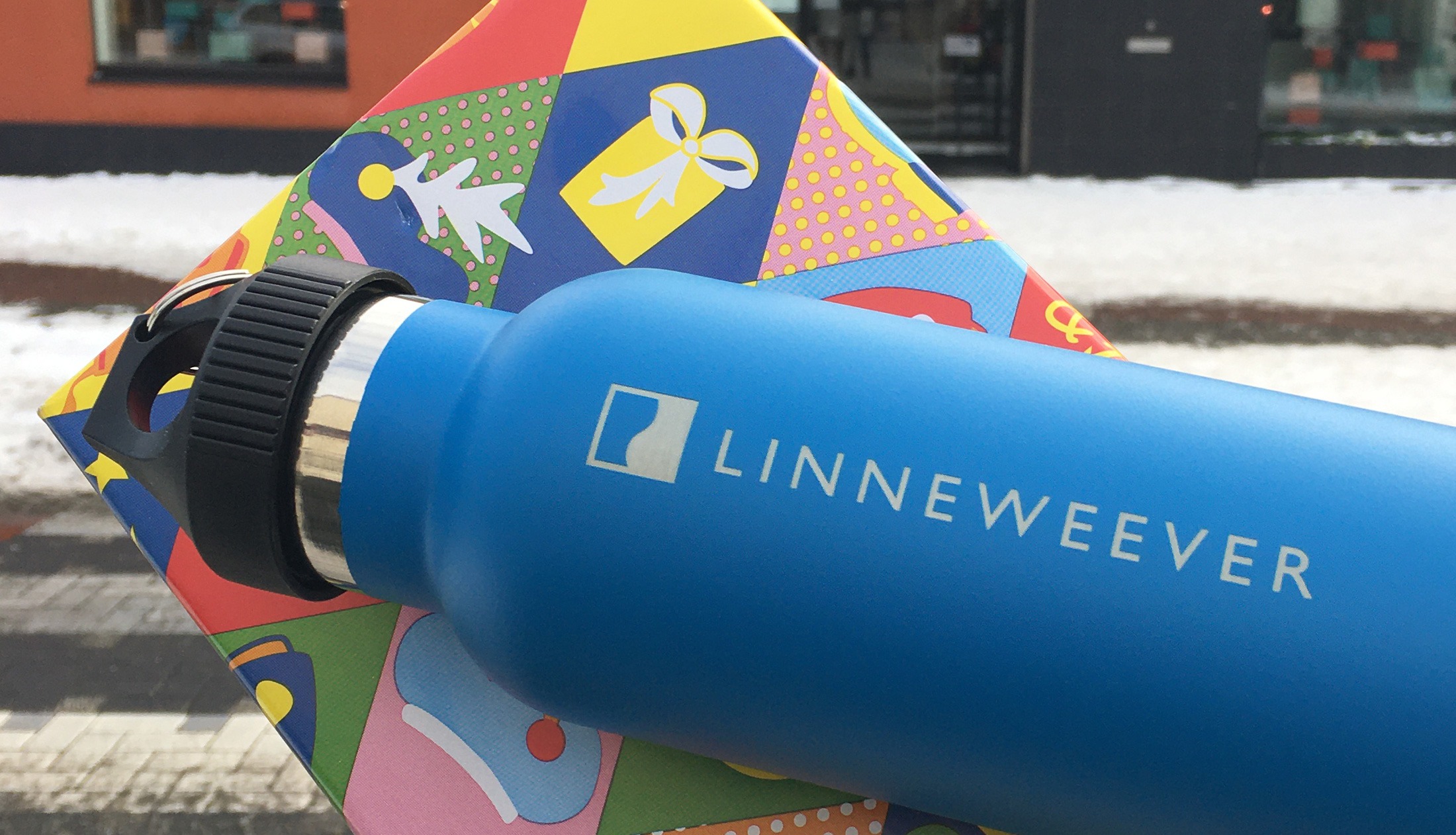 Blue Bottle thermosfles lasergravering - Linneweever